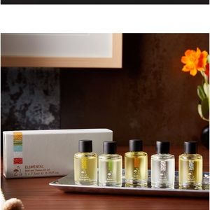 Spa at Mandarin  Oriental Elemental Bath and Shower Oil Set❤️🌹